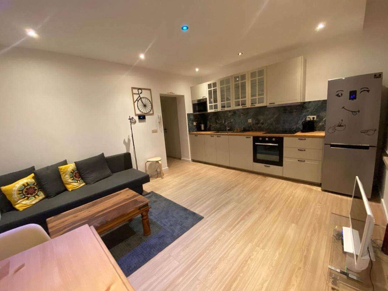 Cozy Flat Apartment Brussel Bagian luar foto